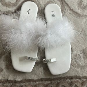 White rhinestone fur sandals